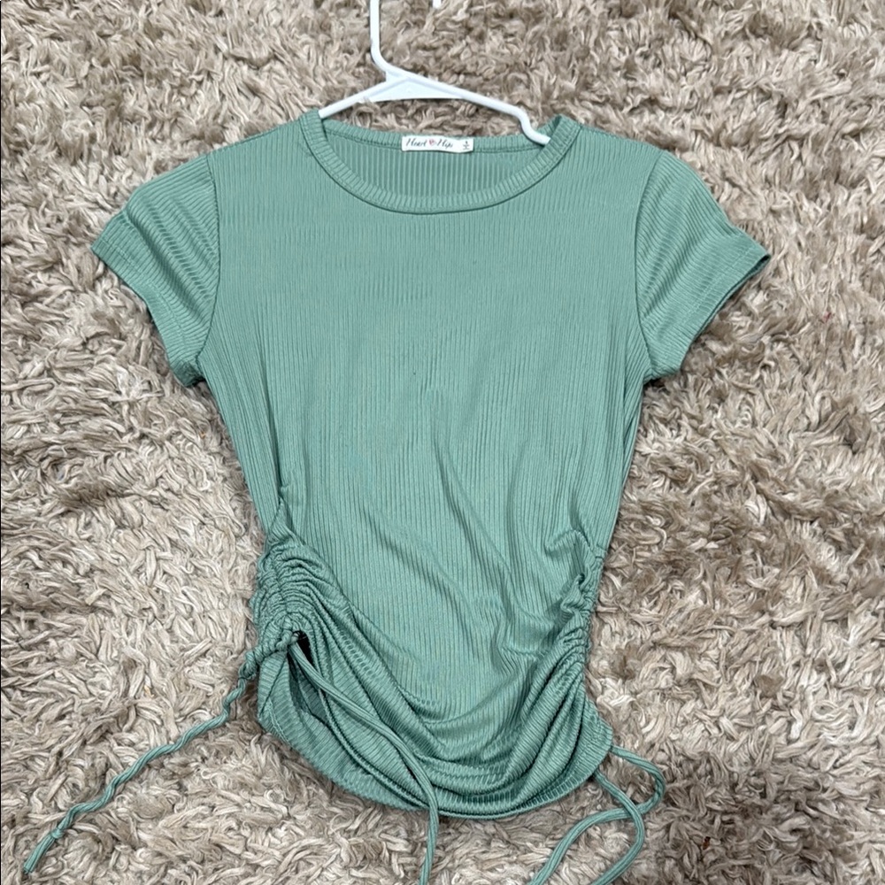 Heart Hips Green Ruched Tie Front Short Sleeve Tee